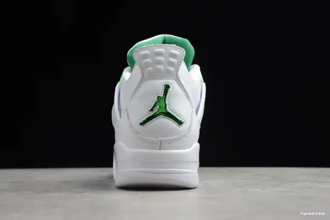 HYPE CT8527-113 Green Pine Air 4 Jordan 0505